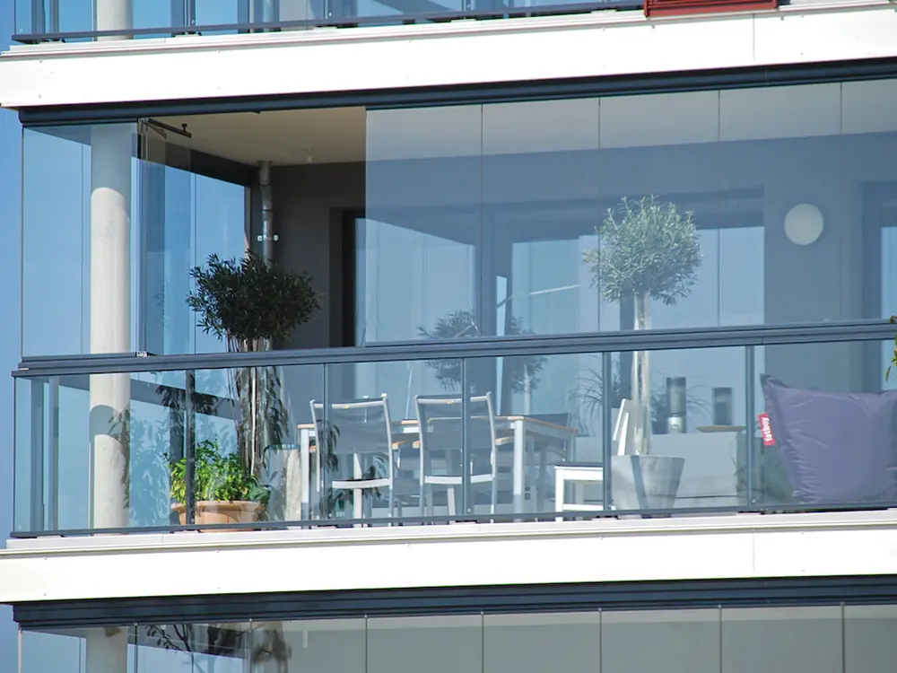 Su Sızdırmaz Cam Balkon